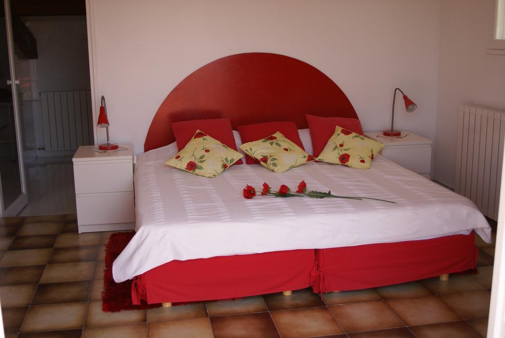 Air Du Temps Bed and Breakfast Ceyreste Rum bild